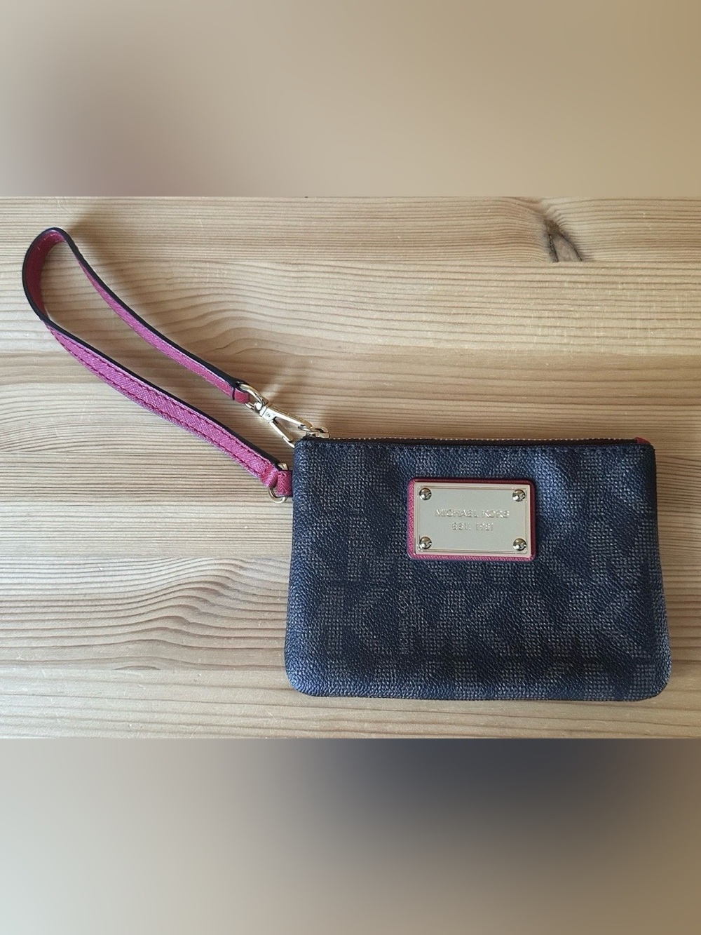 Michael Kors Brown/Red Full Zip Small Leather Designer Wristlet Wallet 5.75”x4”